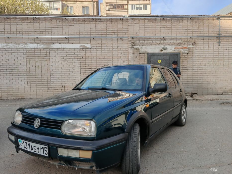 Срочно продам машину