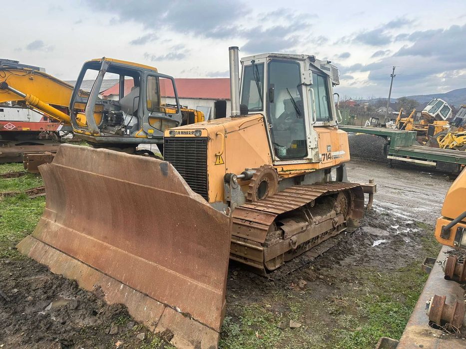 Dezmembrez buldozer Liebherr PR 714 , 2015-piese de schimb Liebherr