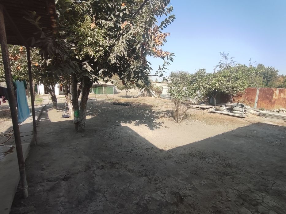 Yer sotiladi . Продается земельный участок