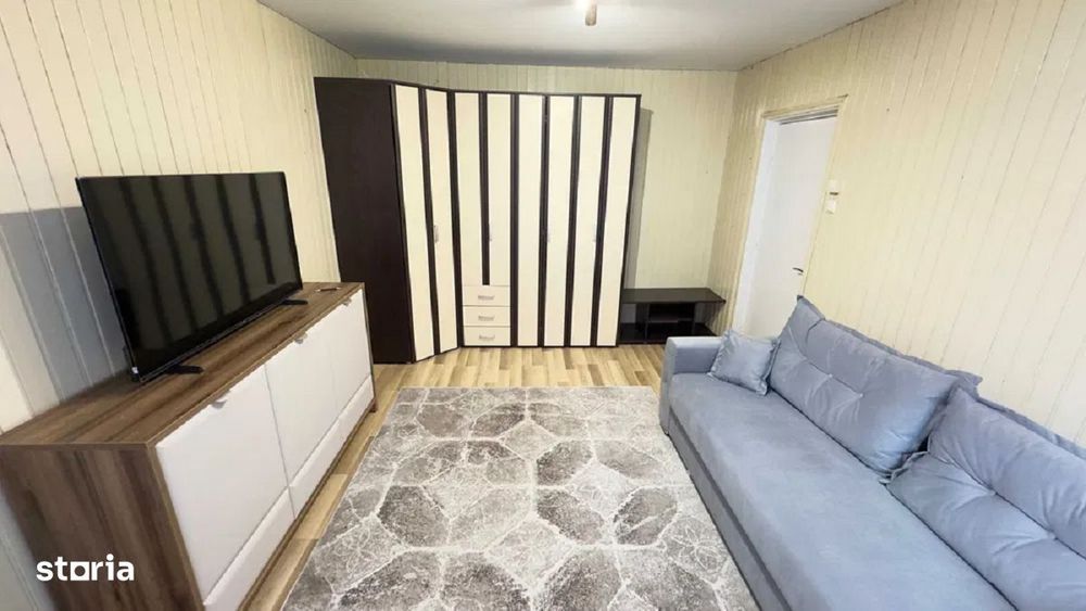 Garsonieră decomandata zona Astra(bloc de apartamente) — fotografia 3