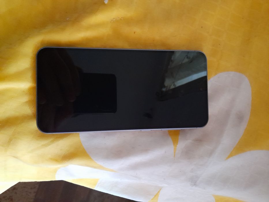 Vând sau schimb    SAMSUN A 56