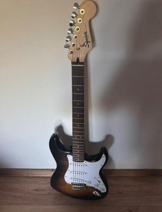 Chitară electrică Fender nefolosită