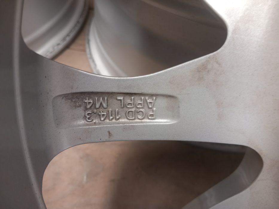 Jante r16 5x114.3 et 50 cb 67.1  mazda kia Hyundai etc