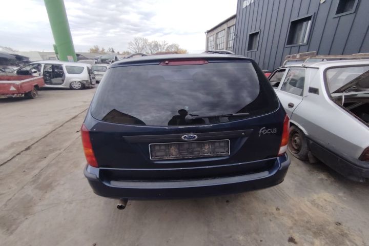 Punte spate Ford Focus 2003 1.6 MT (101 hp)
