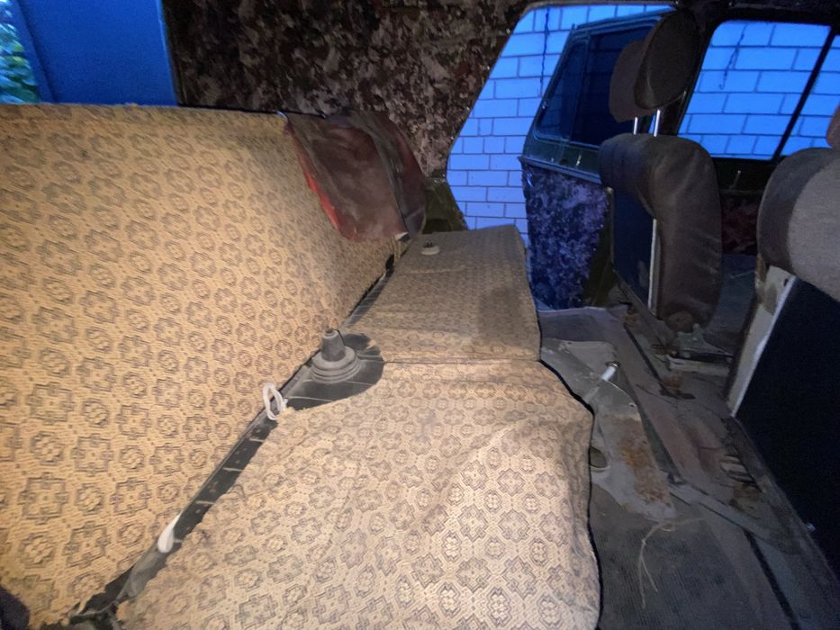 Автомобиль УАЗ-31512