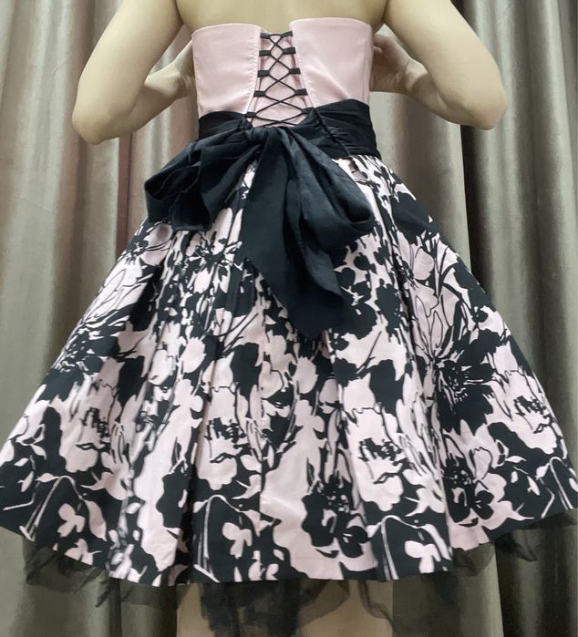 Нарядное платье для девочек