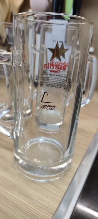 Set de 5 halbe originale Estrella Damm/Spania / Barcelona , puțin util