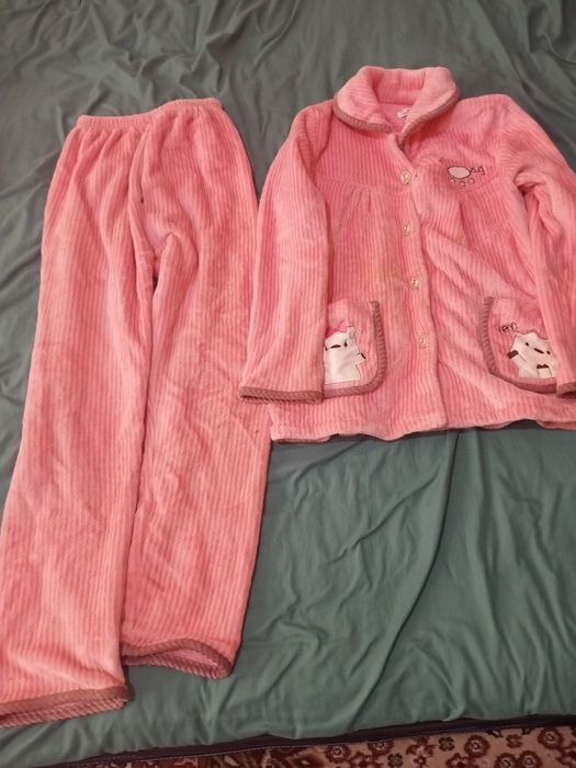 Qishgi pijama ayolar uchun