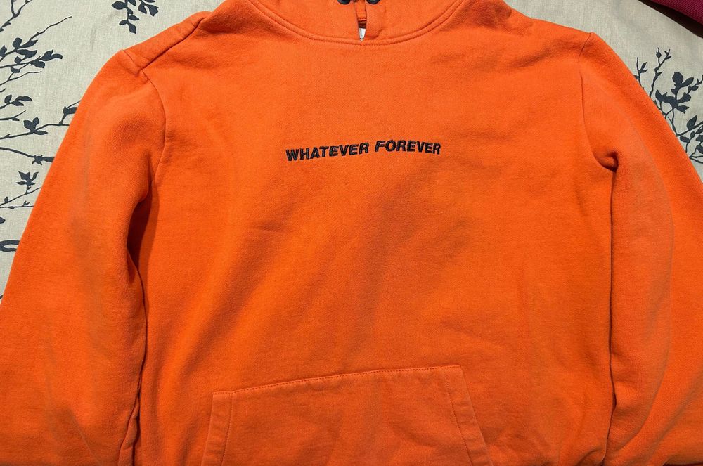 Тениска ,блузки , корсет и суитшърт