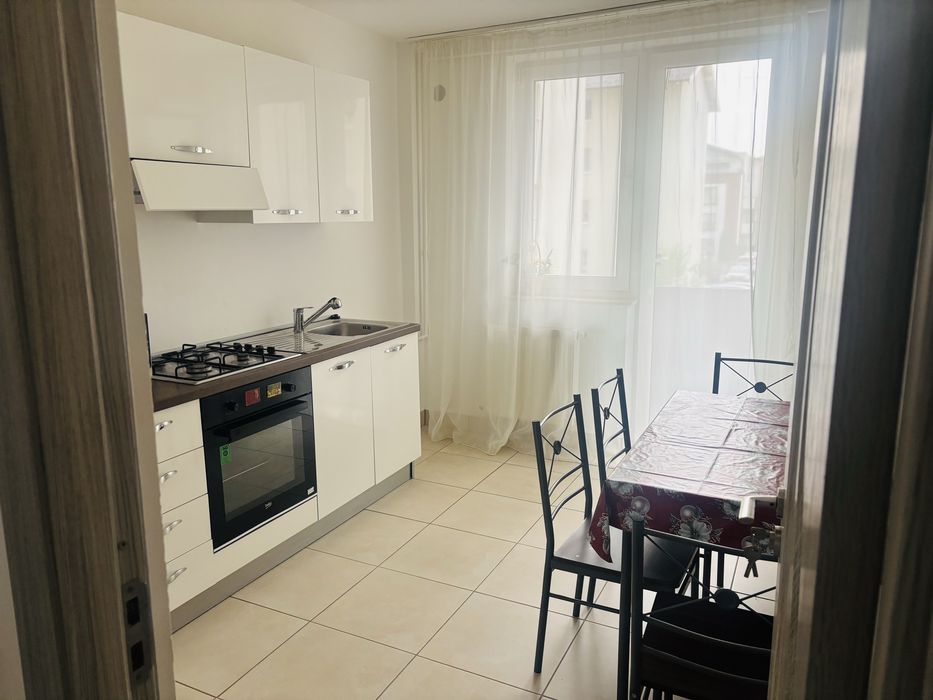 Închiriez apartament 2 camere – 60mp – Cartierul Arhitecților, Sibiu – 2 balcoane – Loc de parcare inclus – 380 €/lună