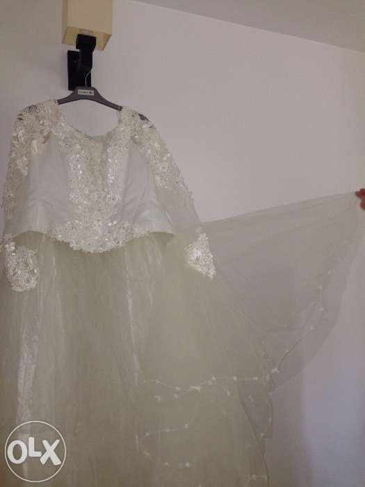 Vand rochie mireasa Agnes Toma