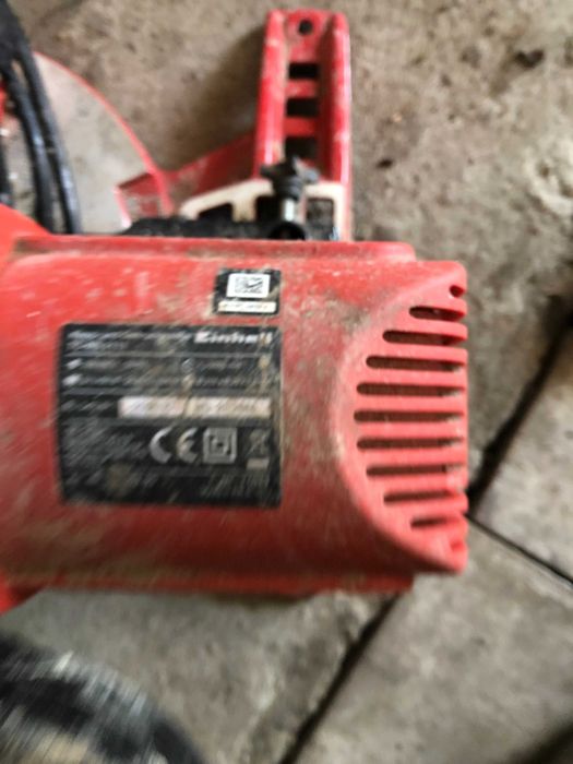 НАСТОЛEН Потапящ Циркуляр Einhell TH-MS 2112