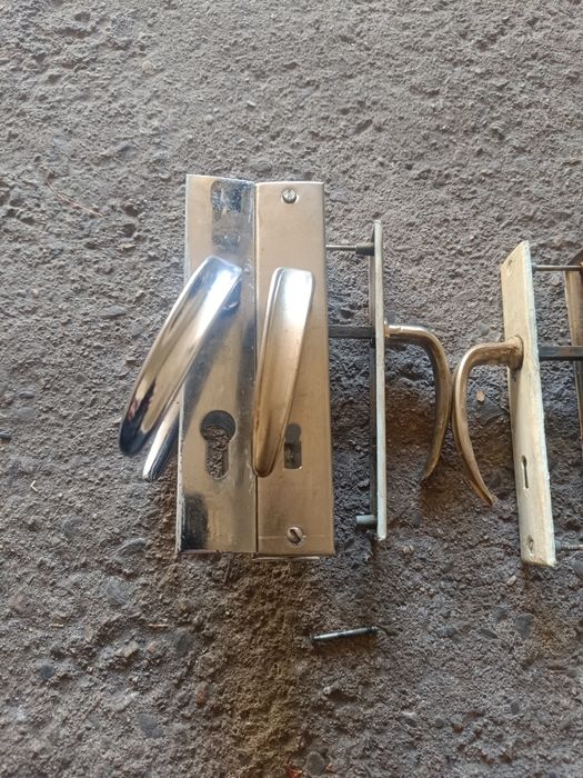 Дръжки за интериорни врати!