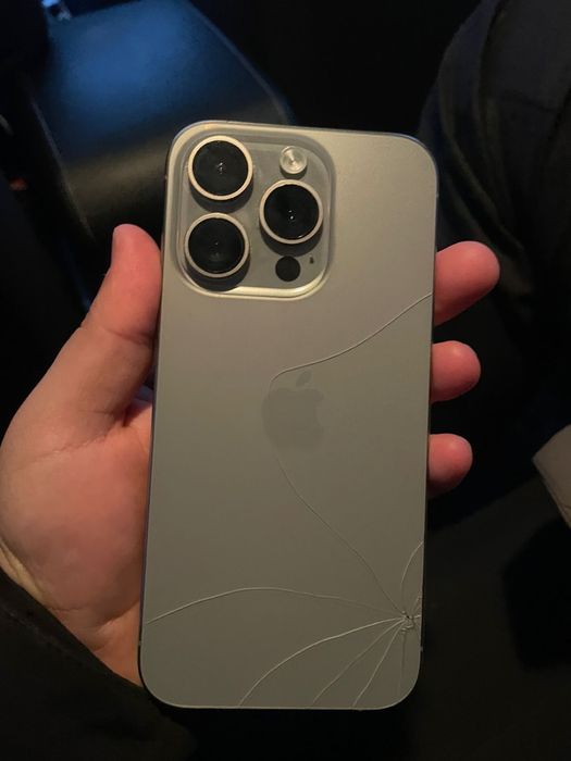 iPhone 15 Pro, 256Gb