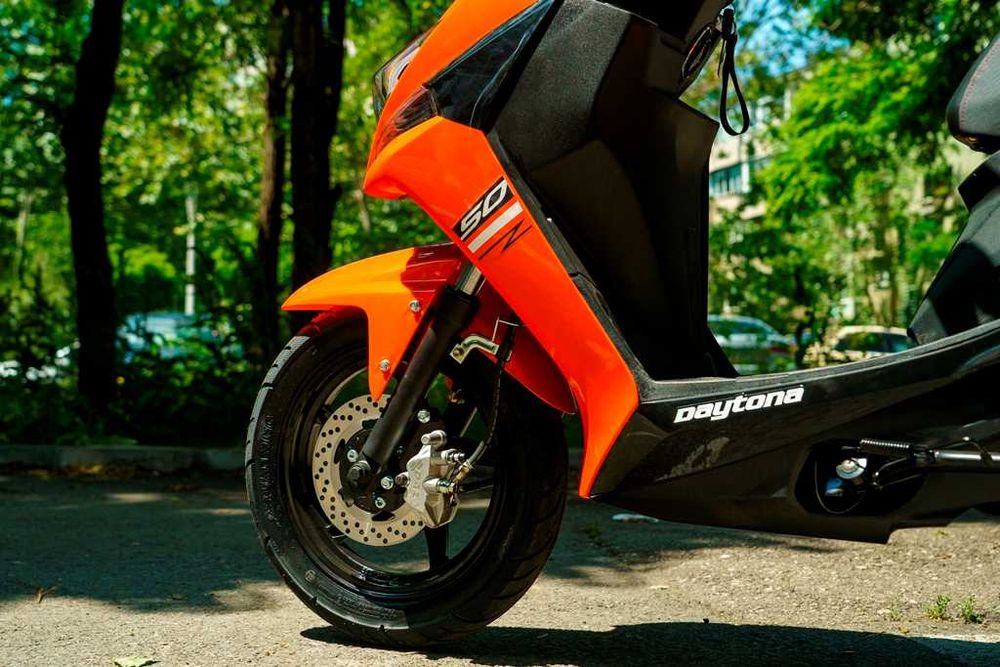 Scuter Daytona Motors Revo, Limitat la 25 km ! Fara Permis, Rate !