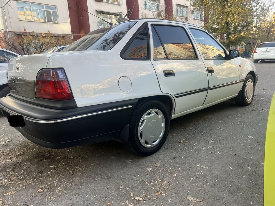 Нексия Траблер..  1.5