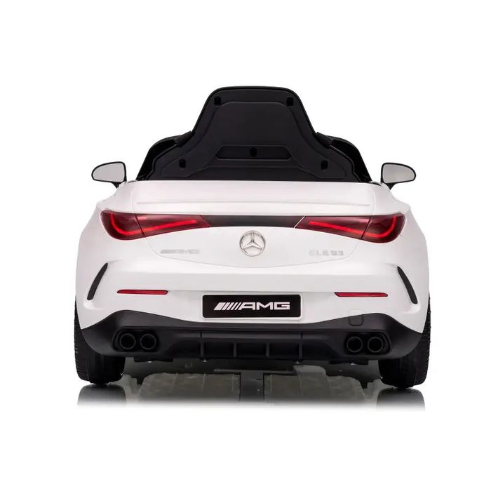 Ел. кола Mercedes AMG CLE 53 бяла