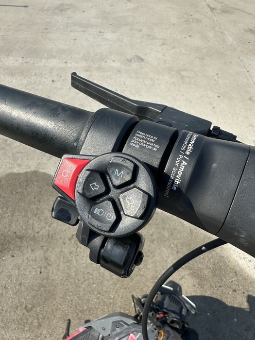 Trotineta electrica Segwey zt3 pro