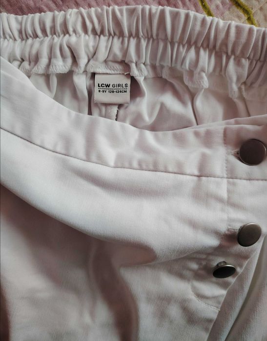 Пола панталон LC Waikiki