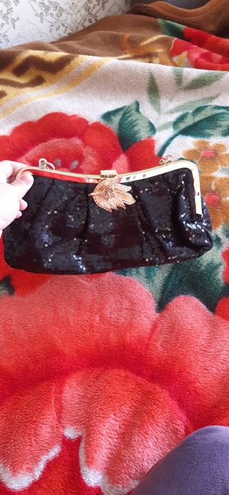 Сумочка с паетками