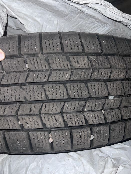 Продам шины R16 комплект