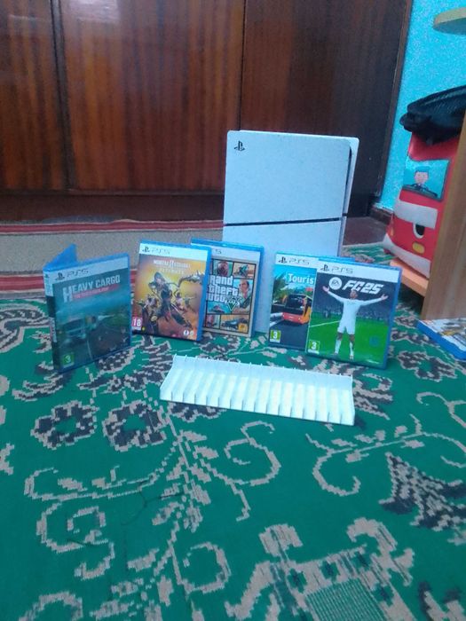 Ps 5 slim  използван  е