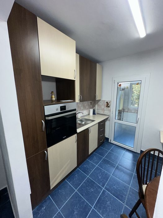 Apartament 3 camere de inchiriat – POARTA 6 | 500 €