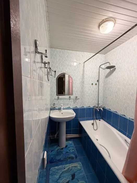 2/2/4 Сдаётся уютная квартира среднего ремонта на ТТЗ-2 ор.р ТТЗ Базар