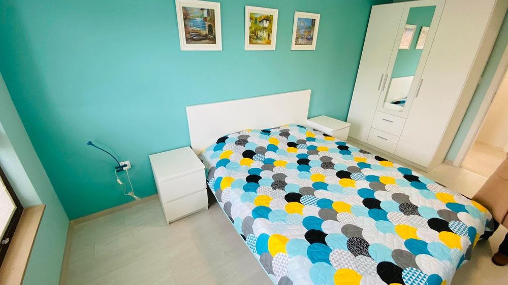 Дава се под наем Тристаен апартамент в Бургас, Сарафово - 93 кв.м за 816 € - Снимка #4