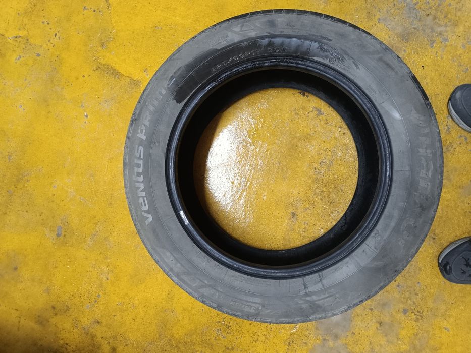 Продам резину лето на 17