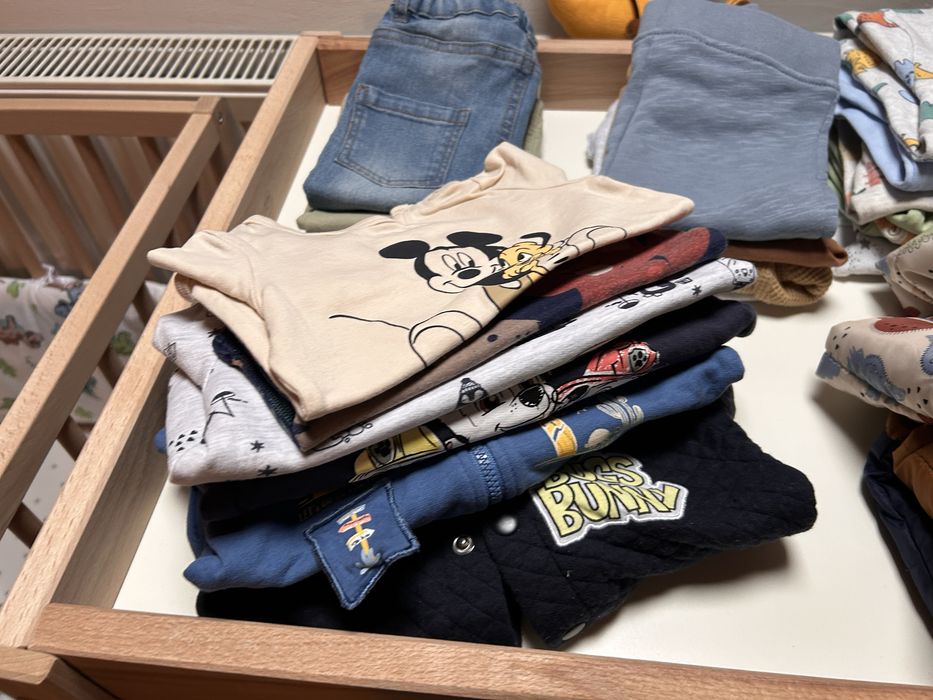 Lot haine baietel marimea 74