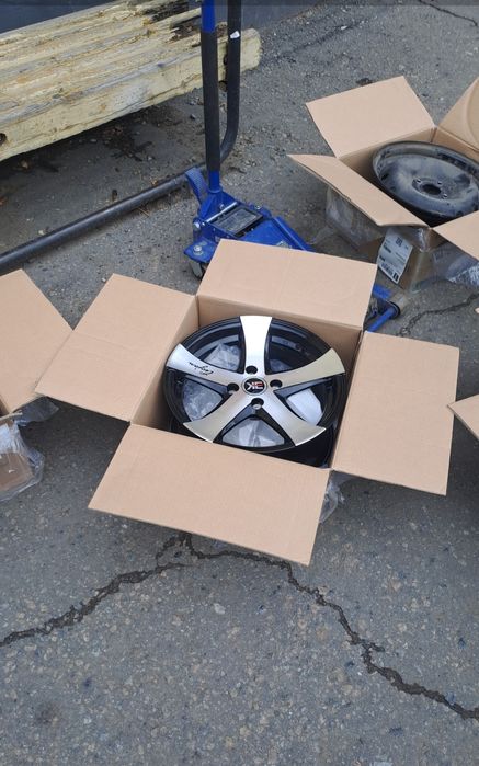 Продам Литые диски