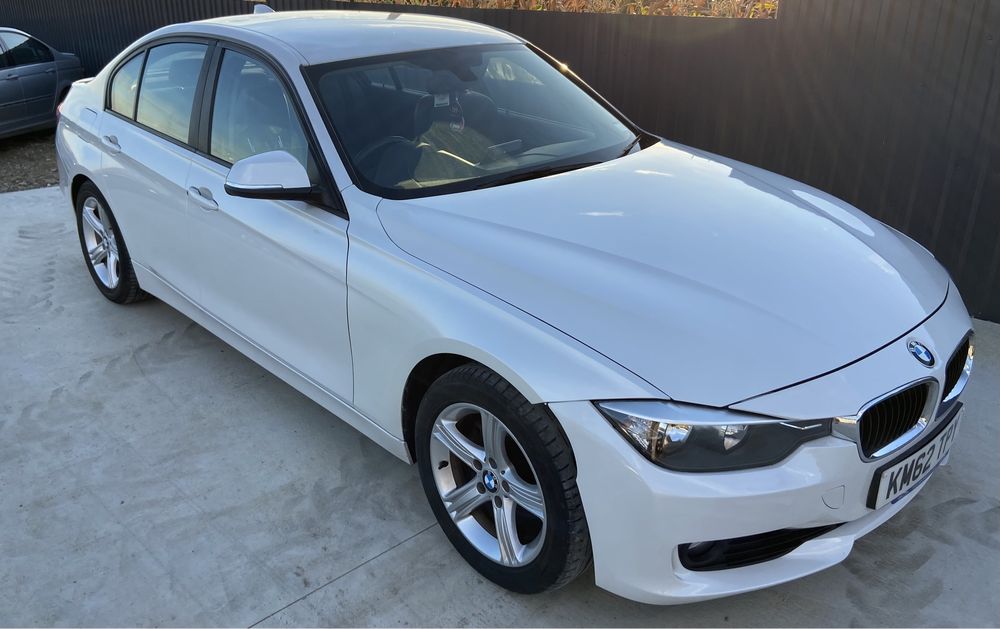 Dezmembrez BMW 320i N20B20b 2.0i benzina F30, piele incalzit,jante 17