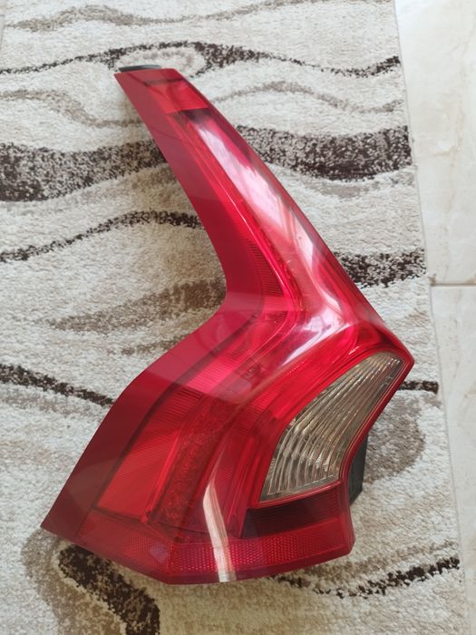 Стоп за Волво V60