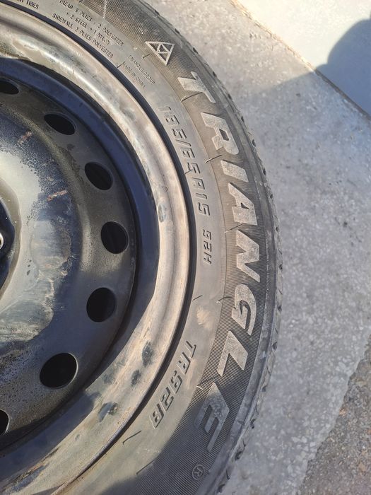 Диски с резиной на 15.