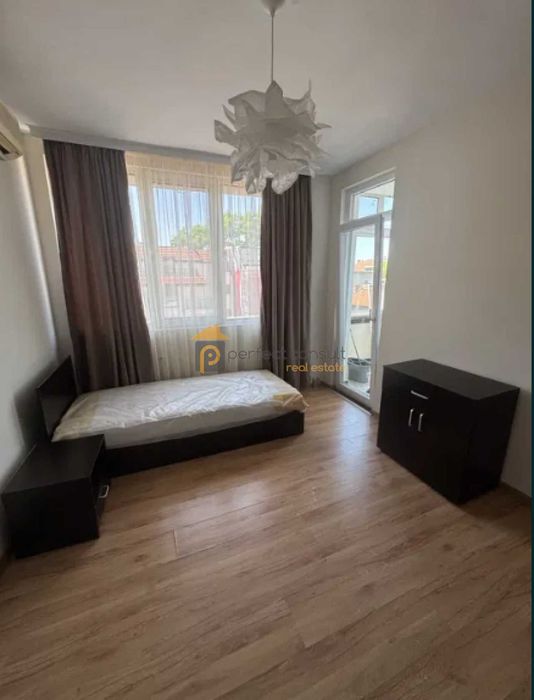 Дава се под наем Тристаен апартамент в Пловдив, Мараша - 90 кв.м за 598.23 € - Снимка #6