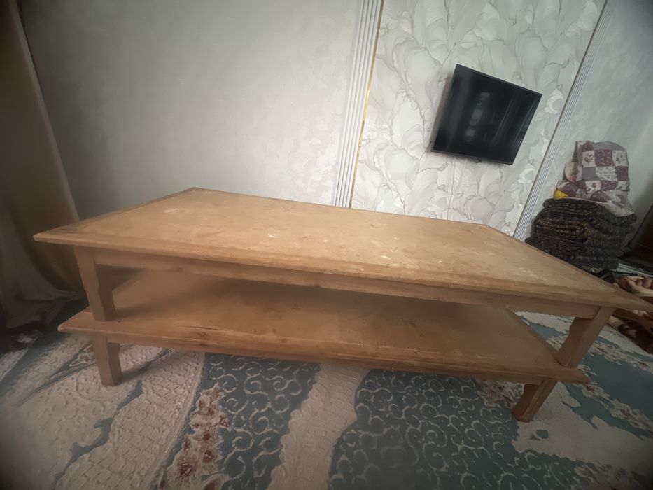 деревянный казахский стол