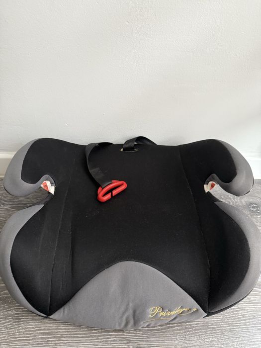 Детские бустеры, сиденья