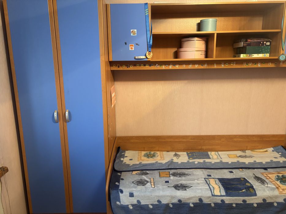 Продам детскую горку.