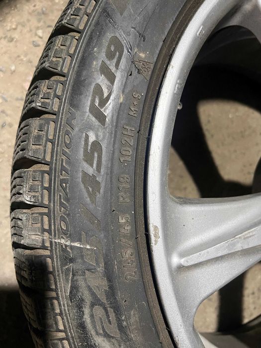 Диски 245/45/19 вместе c покрышками от PIRELLI