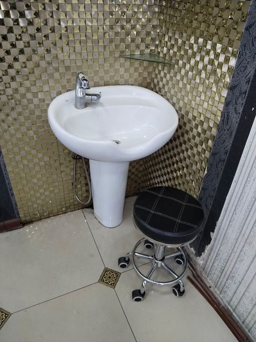 кресло для парикмахера