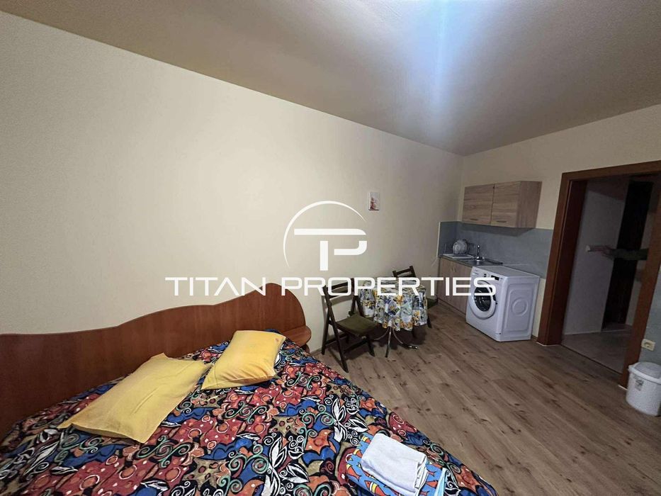 Дава се под наем Едностаен апартамент в к.к. Св.Св. Константин и Елена - 40 кв.м за 309.06 € - Снимка #2