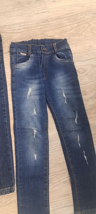 Детски дънки 7-8 години