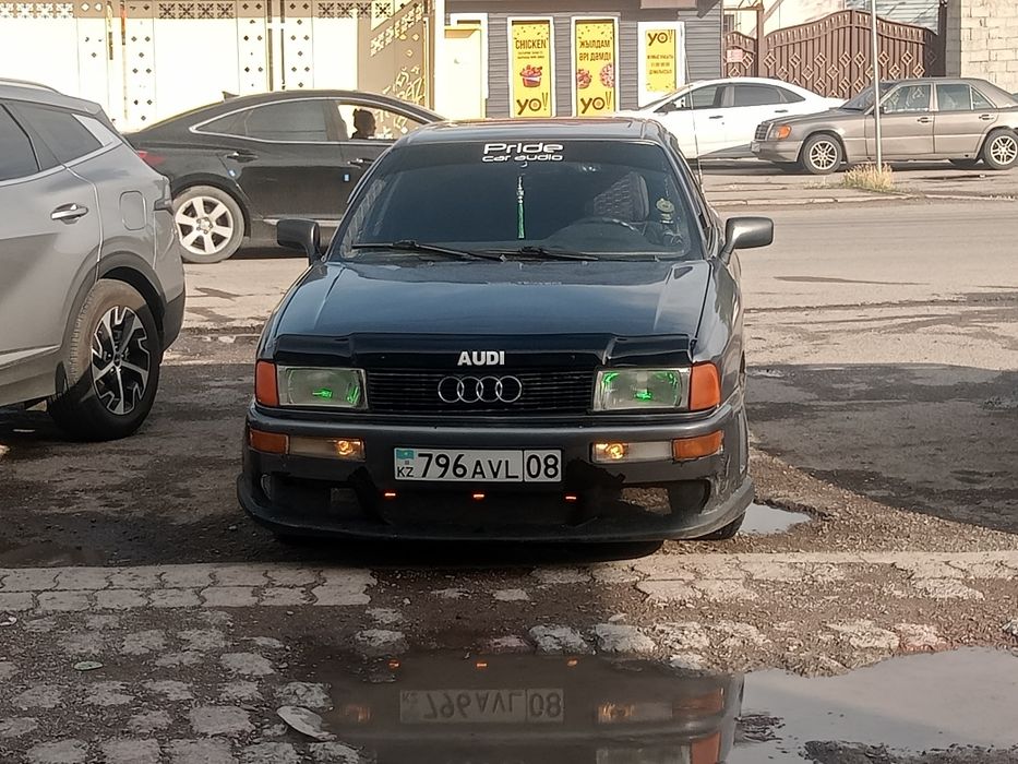 Продам Ауди 80 В 3