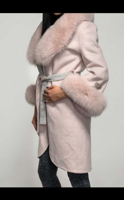 Палто алпака и яка от лисица