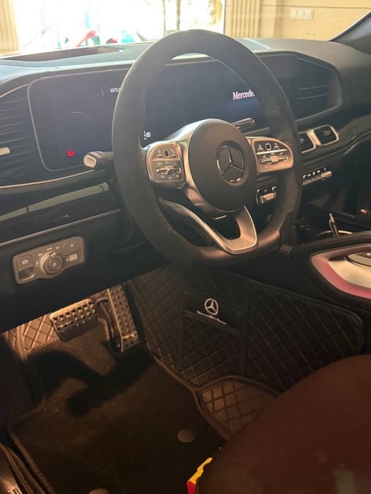Mercedes-Benz GLS 450