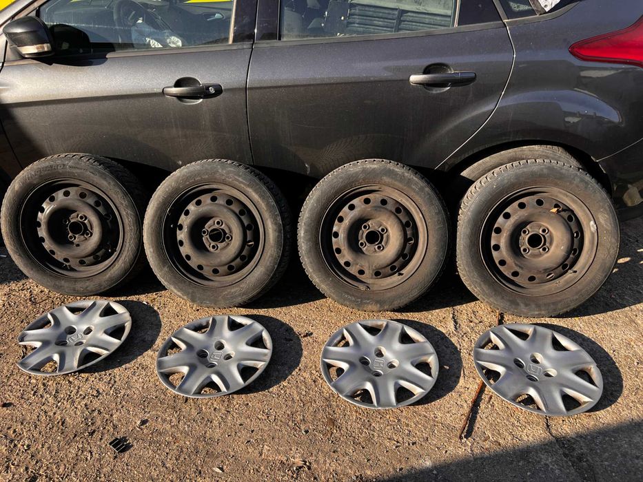 4 бр. джанти 4x114.3x15 с тасове и зимни гуми за Honda Civic