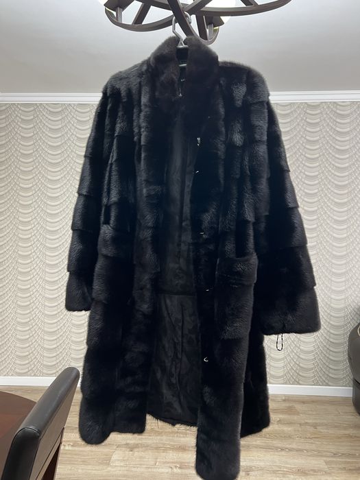 Норковая шуба черная