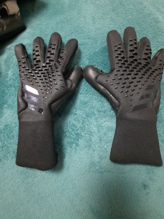Mănuși adidas predator