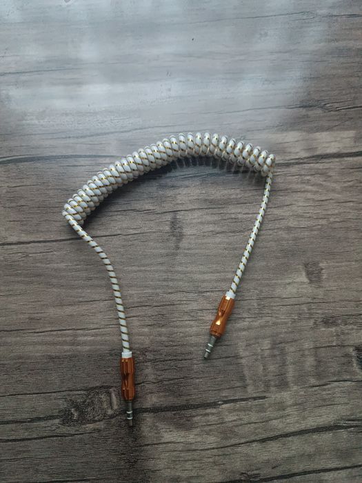 Kalonka sotiladi yangidek